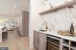 5631 MacArthur Blvd NW, Washington, DC 20016 - Photo 10