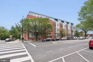 900 11th St SE, Washington, DC 20003 - Photo 20