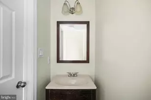 1724 W St SE, Washington, DC 20020 - Photo 28