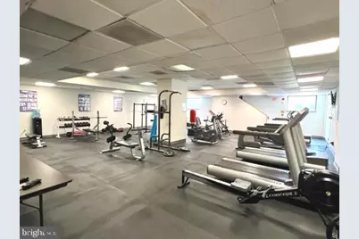 2111 Wisconsin Avenue NW #420, Washington, DC 20007 - Photo 22