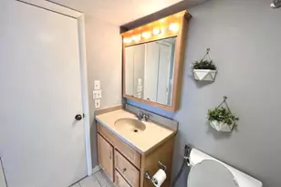 2111 Wisconsin Ave NW, Washington, DC 20007 - Photo 16