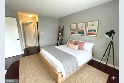 2111 Wisconsin Avenue NW #420, Washington, DC 20007 - Photo 10