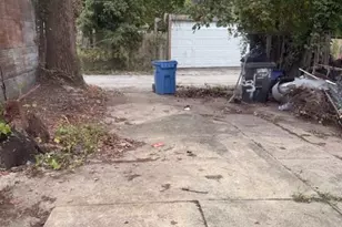 3330 Brothers Pl SE, Washington, DC 20032 - Photo 8