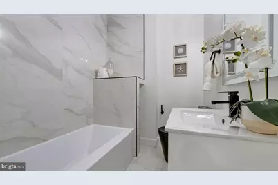 607 K Street NE, Washington, DC 20002 - Photo 38