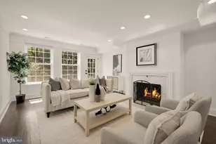 811 East Capitol St SE, Washington, DC 20003 - Photo 4