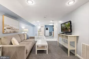 1019 10th St NE, Washington, DC 20002 - Photo 54