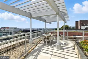 1025 1st St SE, Washington, DC 20003 - Photo 30