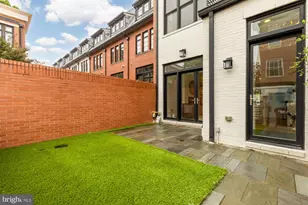 1311 D St SE, Washington, DC 20003 - Photo 24