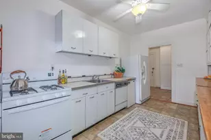 4000 Cathedral Ave NW, Washington, DC 20016 - Photo 12
