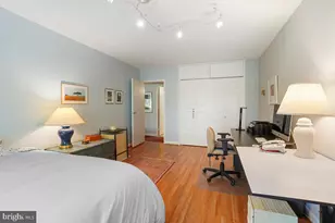 4201 Cathedral Ave NW, Washington, DC 20016 - Photo 26