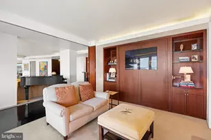 801 Pennsylvania Ave NW, Washington, DC 20004 - Photo 16