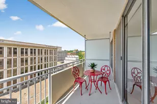 3001 Veazey Terrace NW, Washington, DC 20008 - Photo 18