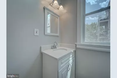 82 T Street NW #3, Washington, DC 20001 - Photo 20