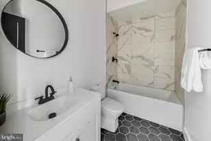 207 Florida Ave NW, Washington, DC 20001 - Photo 12