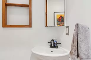 1617 8th St NW, Washington, DC 20001 - Photo 10