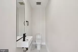 2134 Wisconsin Ave NW, Washington, DC 20007 - Photo 14