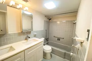 4201 Cathedral Ave NW, Washington, DC 20016 - Photo 22