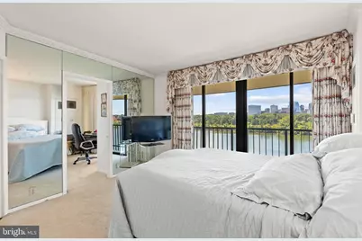 700 New Hampshire Avenue NW #905, Washington, DC 20037 - Photo 12