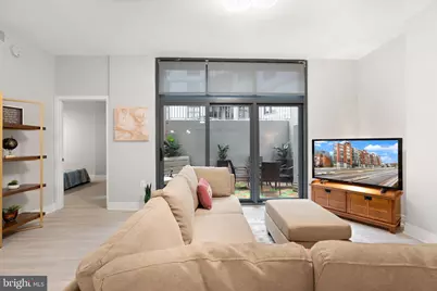 2120 Vermont Avenue NW #17, Washington, DC 20001 - Photo 2