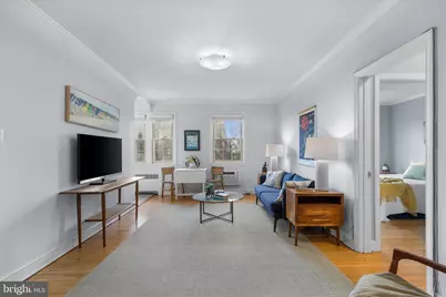 3028 Wisconsin Avenue NW #APT402, Washington, DC 20016 - Photo 2