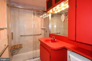 354 N St SW, Washington, DC 20024 - Photo 24