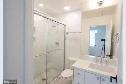 2869 28th NW #1, Washington, DC 20008 - Photo 8
