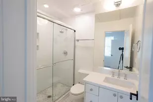 2869 28th NW, Washington, DC 20008 - Photo 8