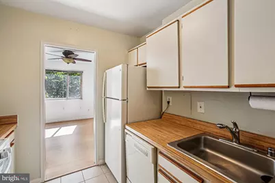 3900 Tunlaw Road NW #509, Washington, DC 20007 - Photo 12