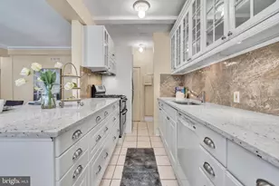 1026 16th St NW, Washington, DC 20036 - Photo 8