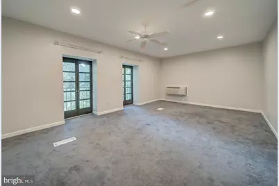 2142 Cathedral Avenue NW, Washington, DC 20008 - Photo 52