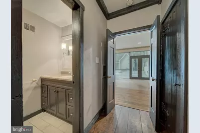 2142 Cathedral Avenue NW, Washington, DC 20008 - Photo 24