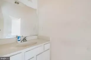 3233 15th Pl SE, Washington, DC 20020 - Photo 10