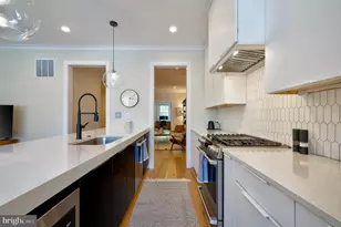 1817 Lamont St NW, Washington, DC 20010 - Photo 18