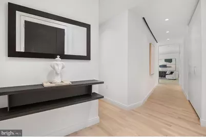 1177 22nd Street NW #2K, Washington, DC 20037 - Photo 2