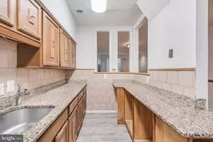 107 15th St NE, Washington, DC 20002 - Photo 8