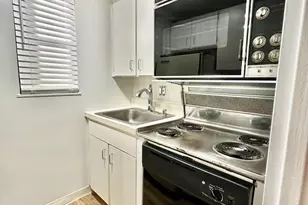 2141 I St NW, Washington, DC 20037 - Photo 8