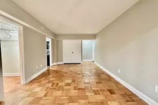 2141 I St NW, Washington, DC 20037 - Photo 4