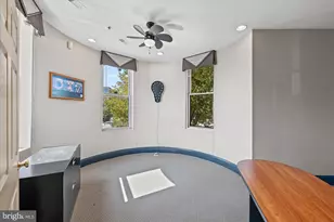 1201 New Jersey Ave NW, Washington, DC 20001 - Photo 10