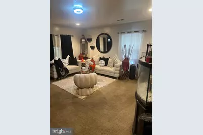 1027 49th Street NE, Washington, DC 20019 - Photo 2