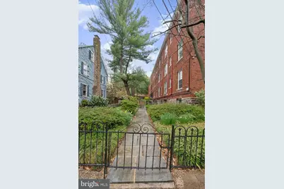 3039 Macomb Street NW #3A, Washington, DC 20008 - Photo 6