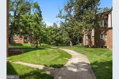 235 Emerson NW #104, Washington, DC 20011 - Photo 32