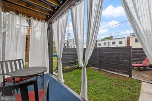 2228 40th St NW, Washington, DC 20007 - Photo 22