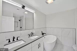 1992 Retta Gilliam Ct SE, Washington, DC 20020 - Photo 14