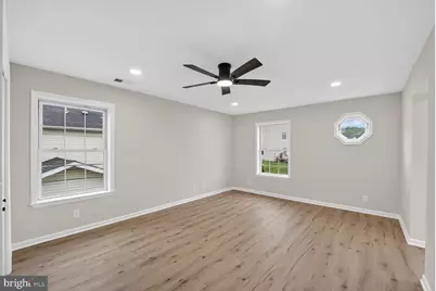 1992 Retta Gilliam Court SE, Washington, DC 20020 - Photo 12