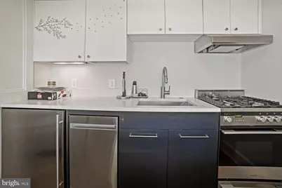 3348 Prospect Street NW #2, Washington, DC 20007 - Photo 4