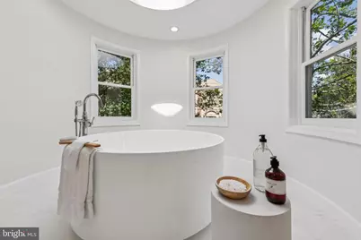 4730 Foxhall Crescent NW, Washington, DC 20007 - Photo 22