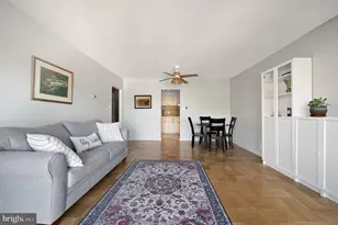 560 N St SW, Washington, DC 20024 - Photo 8