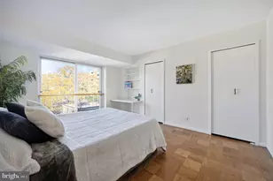 560 N St SW, Washington, DC 20024 - Photo 16