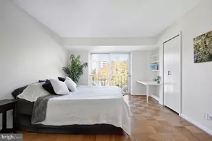 560 N St SW, Washington, DC 20024 - Photo 16