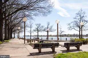 560 N St SW, Washington, DC 20024 - Photo 30